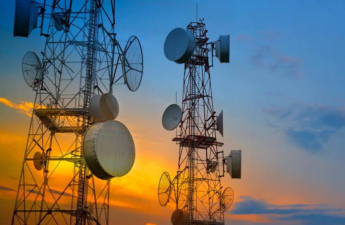 Nigeria's Telcos Burn Over 40m Litres of Diesel Monthly as Solar Push Stalls